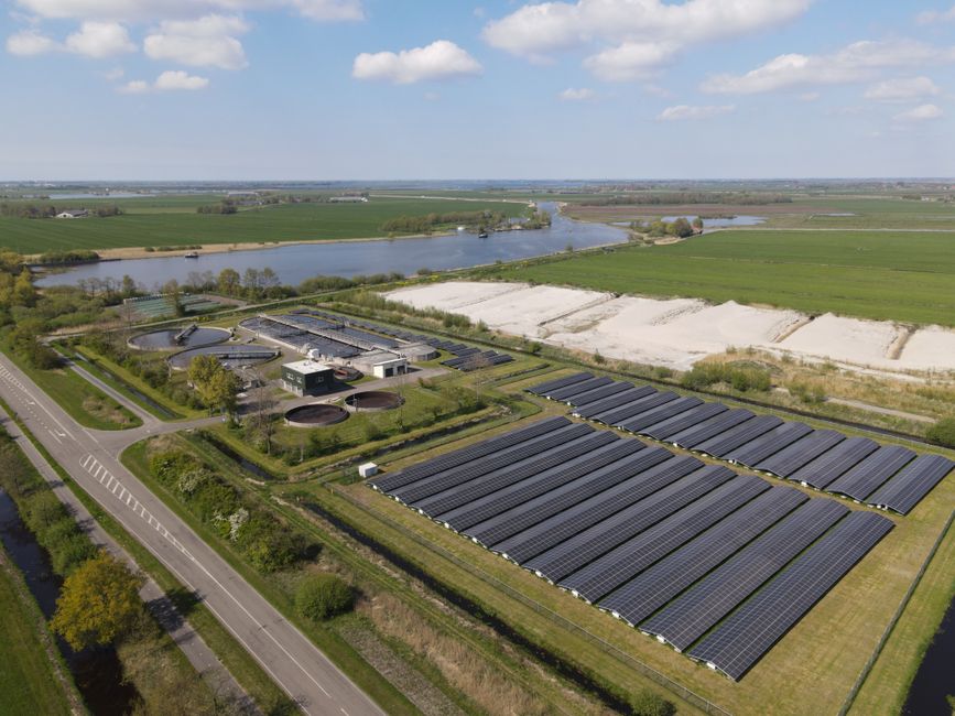 Zachte pasteltinten beïnvloeden kameremoties sterk. Zachte pasteltinten beïnvloeden kameremoties sterk.